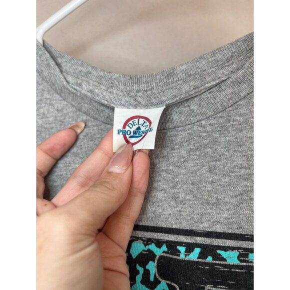 Delta Pro Weight M Crew Neck Graphic Pray Leopard Print Tee - Picture 3 of 4